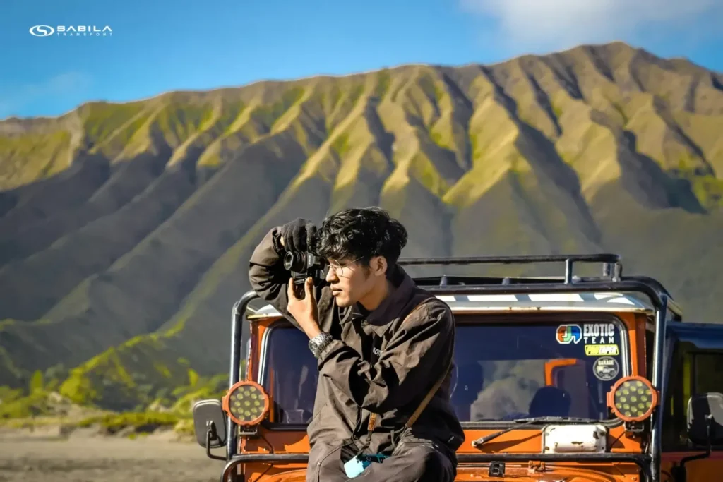 ilustrasi open trip bromo sunrise jogja bersama sabilaholiday.com